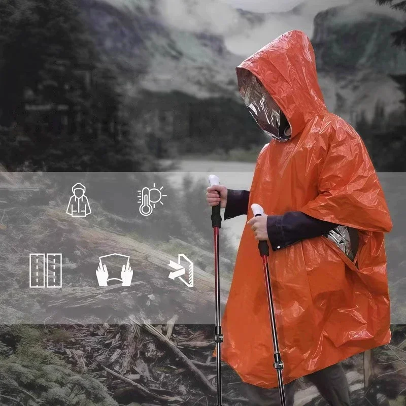 معطف واقٍ من المطر بغطاء للرأس - مراجعة Camping Rain Poncho وسعره